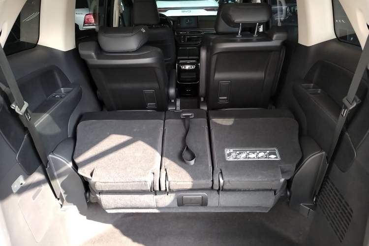 Used Honda Odyssey 2022 2.0L eHEV Sharp Enjoyment Edition