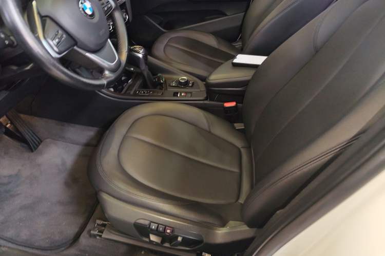 Used BMW X1 2016 sDrive18Li Premium Edition
