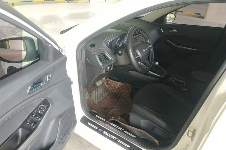 Used Ford Escort 2019 Revised Version 1.5L Automatic Enjoyment Type China VI Standard
