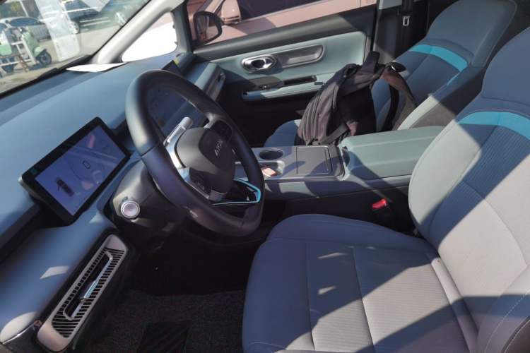 Used AION Y 2024 Younger
