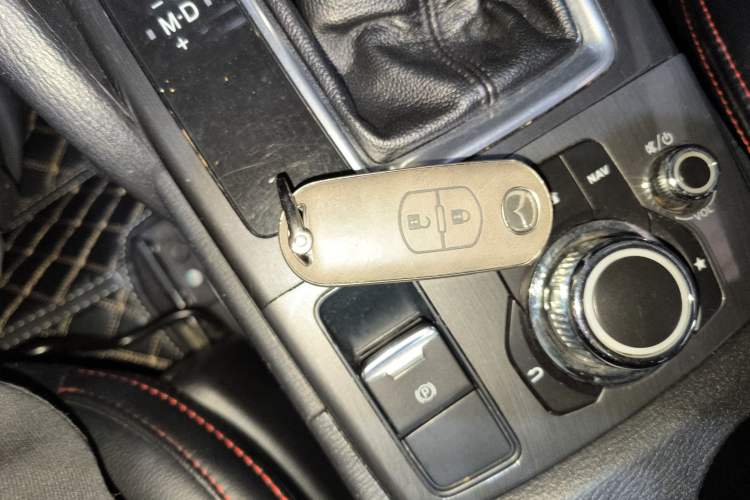 Used Mazda CX-5 2015 2.0L Automatic Two-Wheel Drive Urban Version