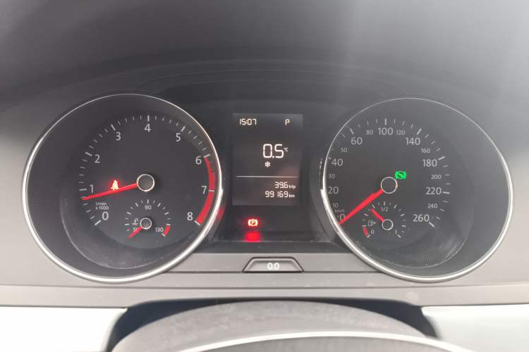 Used Volkswagen Lamando 2015 230TSI DSG Fashion Edition