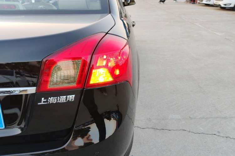 Used Buick Excelle 2015 1.5L Automatic Classic Model
