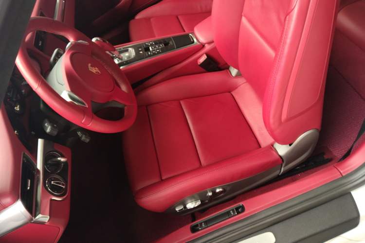 Used Porsche 911 2012 Carrera 3.4L