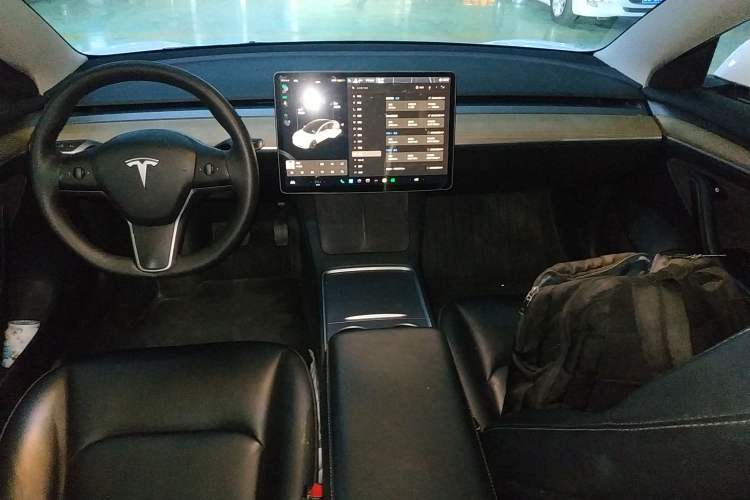 Used Tesla Model 3 2021 Standard Range Rear-Drive Upgraded Version
