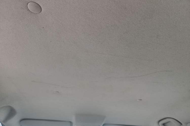 Used Land X8 2014 Explorer Edition 2.0T Gasoline 4x2 Luxury Model