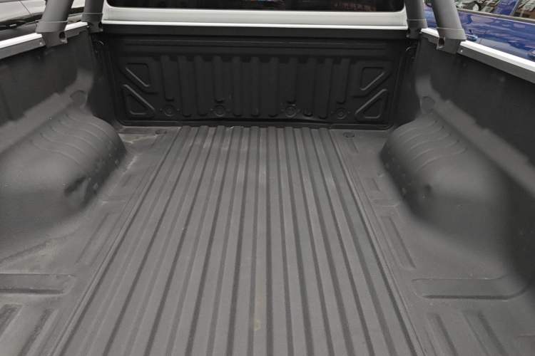 Used Great Wall Poer 2024 2.4T Commercial Version Automatic Diesel 4x4 Elite Edition
