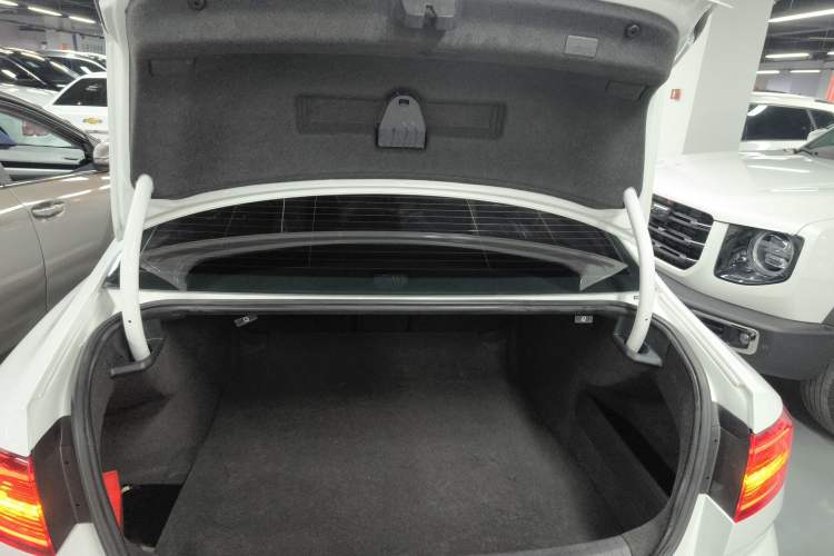 Used Volkswagen Magotan 2018 Facelift 330TSI DSG Luxury Model