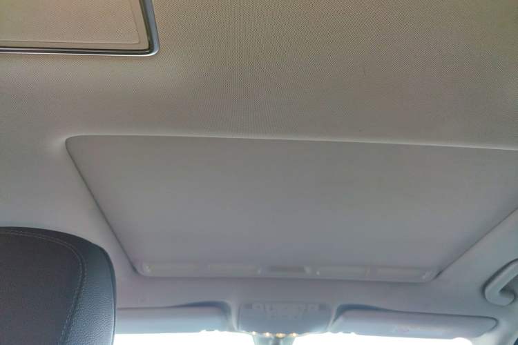 Used Mercedes-Benz E-Class 2018 Facelift E 200 L Sport Edition
