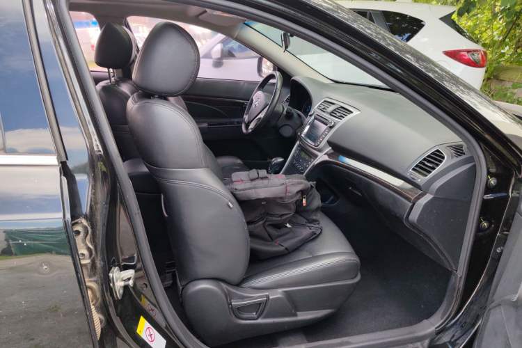 Used Changan Raeton 2014 1.8T Automatic Prestige Anniversary Edition China V Standard