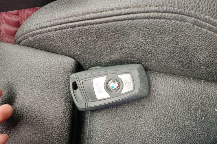 Used BMW 3 Series 2019 320Li Fashion Model
