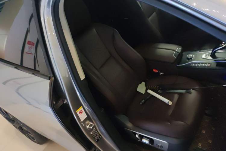 Used Wey VV7 2019 Upgraded Model 2.0T Flagship Version China VI
