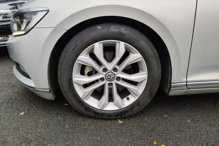 Used Volkswagen Magotan 2017 330TSI DSG Luxury Model