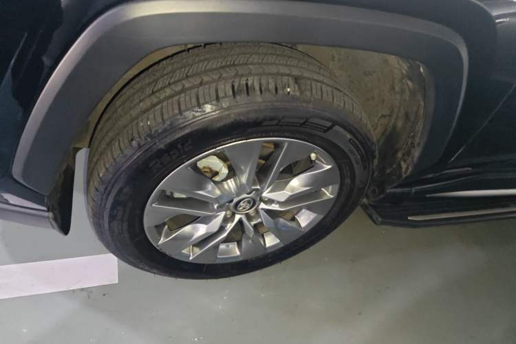 Used Toyota Wildlander 2022 Dual-Engine 2.5L E-CVT Two-Wheel Drive Luxury PLUS Edition
