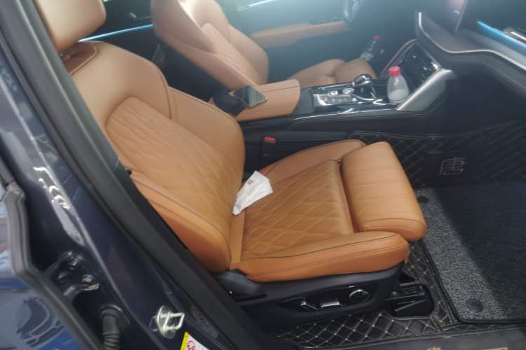 Used BYD Tang New Energy 2023 DM-i Champion Edition 112KM Prestige Model
