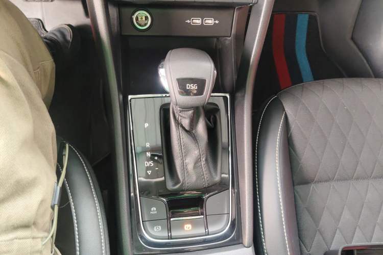 Used Skoda Karoq 2020 TSI280 Smart Drive Technology Edition China VI
