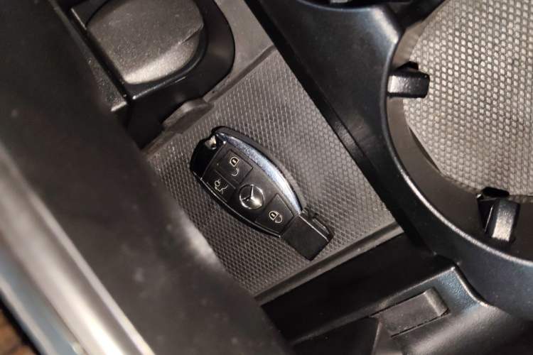 Used Mercedes-Benz GLC 2019 Facelift GLC 260 L 4MATIC Luxury Model
