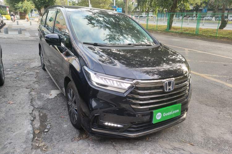 Used Honda Odyssey 2024 2.0L eHEV Sharp & Enjoy Edition
