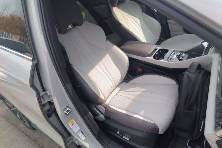 Used BYD Song PLUS New Energy 2025 DM-i Smart Drive 112KM Prestige Model