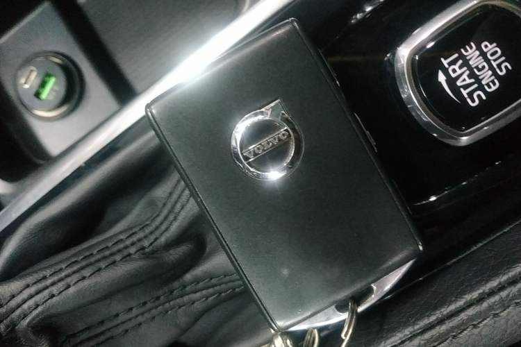 Used Volvo V90 2019 Cross Country T5 AWD Smart Range Version China V Standard