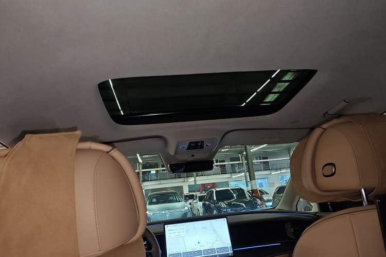 Used Denza D9 2022 DM-i 970 Four-Wheel Drive Flagship Model