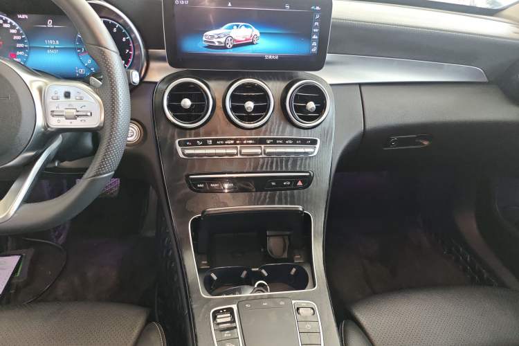 Used Mercedes-Benz C-Class 2020 Restyled C 200 L Fashion Edition Sport Version
