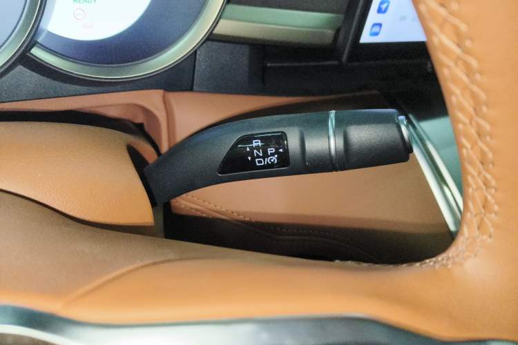 Used ORA Lightning Cat 2022 555 km Luxury Edition