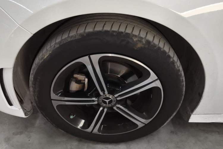 Used Mercedes-Benz A-Class 2022 Revised Version A 200 L Sport Sedan Fashionable Style