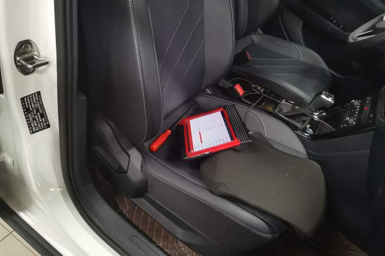 Used Volkswagen Tharu 2025 NewRui 300TSI Prestige Edition
