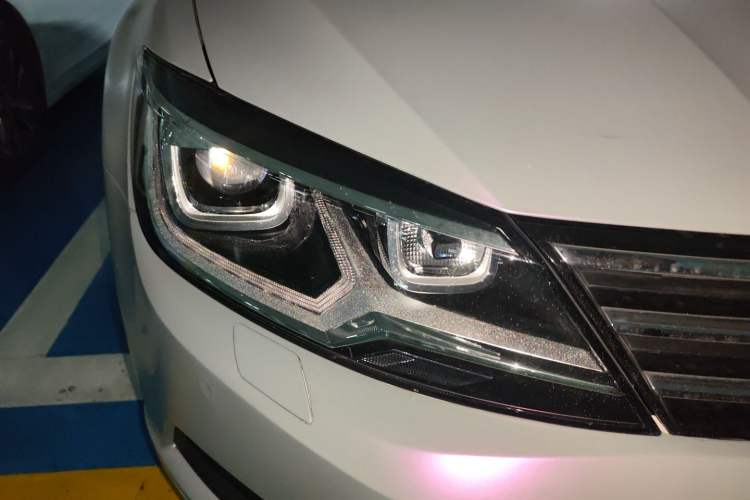 Used Volkswagen Lamando 2018 280TSI DSG Luxury Edition
