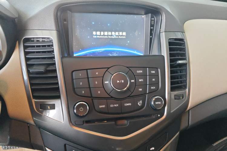 Used Chevrolet Cruze 2015 1.5L Classic SE AT
