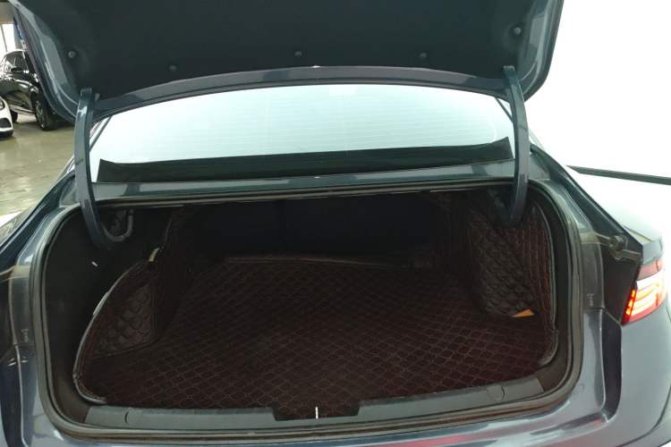 Used Geely Auto Preface 2021 2.0TD Luxury Version
