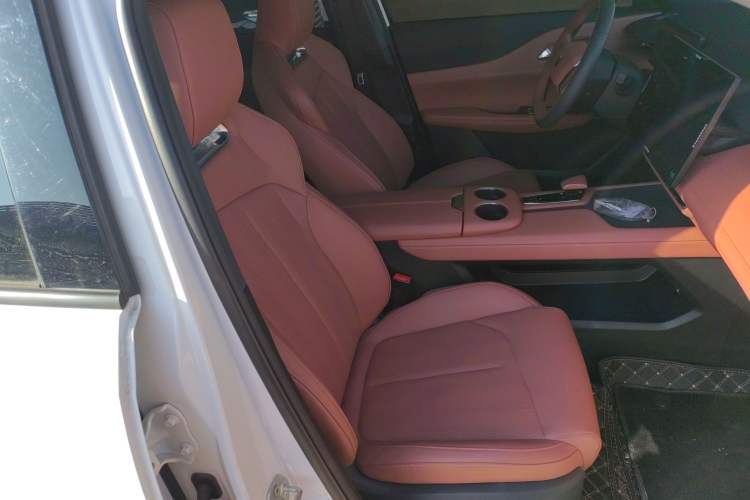 Used Changan UNI-Z 2025 1.5T Premium Edition
