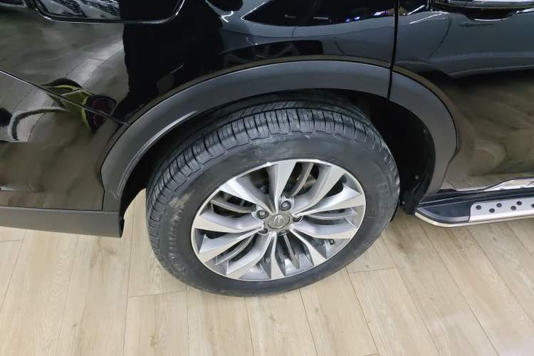 Used GAC Trumpchi GS8 2017 320T Two-Wheel Drive Luxury Smart Connectivity Version (7 Seats)
