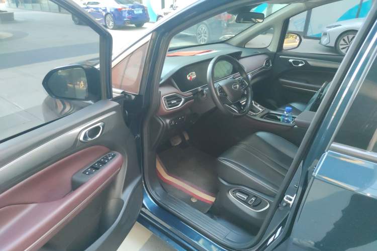 Used GAC Trumpchi M6 2021 PRO 270T DCT Luxury Edition
