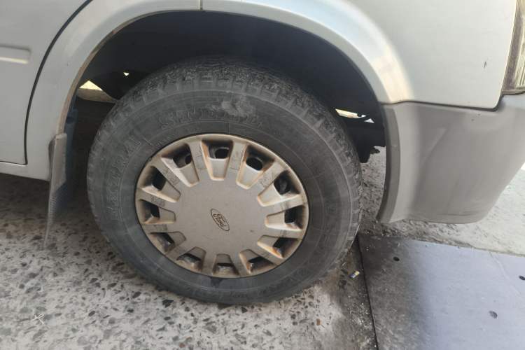 Used Ford Classic Transit 2016 2.8T Diesel Short-Wheelbase 6-Seater Mid-Roof Multifunction Vehicle JX493ZLQ4