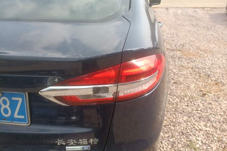 Used Ford Mondeo 2020 EcoBoost 180 Stylish Model
