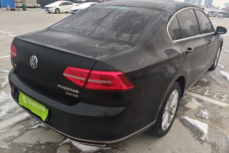 Used Volkswagen Magotan 2017 330TSI DSG Luxury Model
