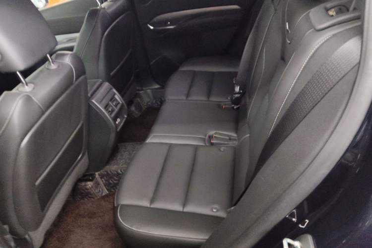 Used Cadillac XT4 2018 28T Two-Wheel Drive Leading Version
