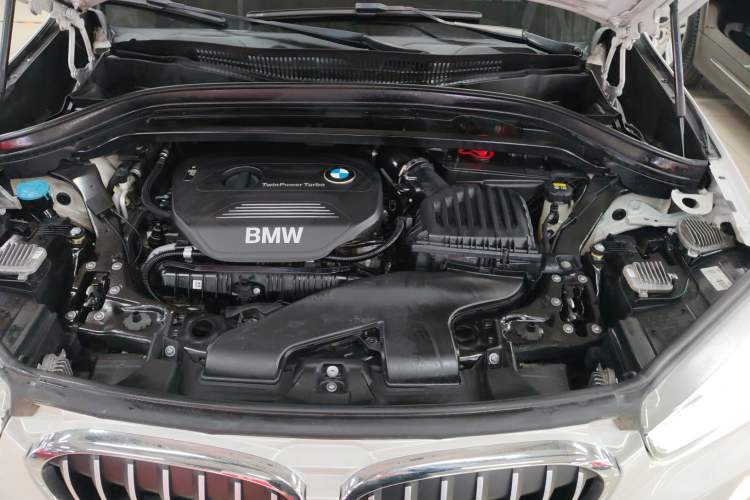 Used BMW X1 2016 xDrive20Li Luxury Model
