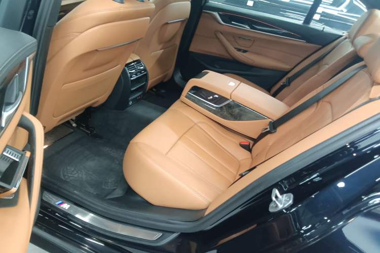 Used BMW 5 Series 2020 530Li Leading Model M Sport Package