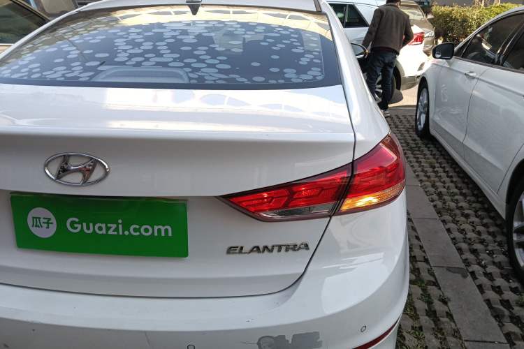Used Hyundai Elantra 2019 1.5L CVT ZhiXuan – Elite Version
