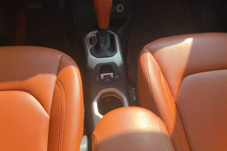 Used  Renegade 2017 180T Automatic High-Energy Version
