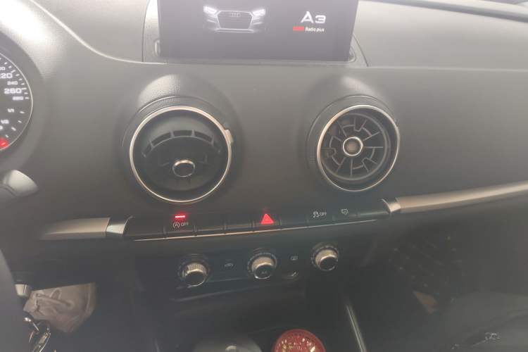 Used Audi A3 2020 Restyled Limousine 35 TFSI Ambition Version China VI