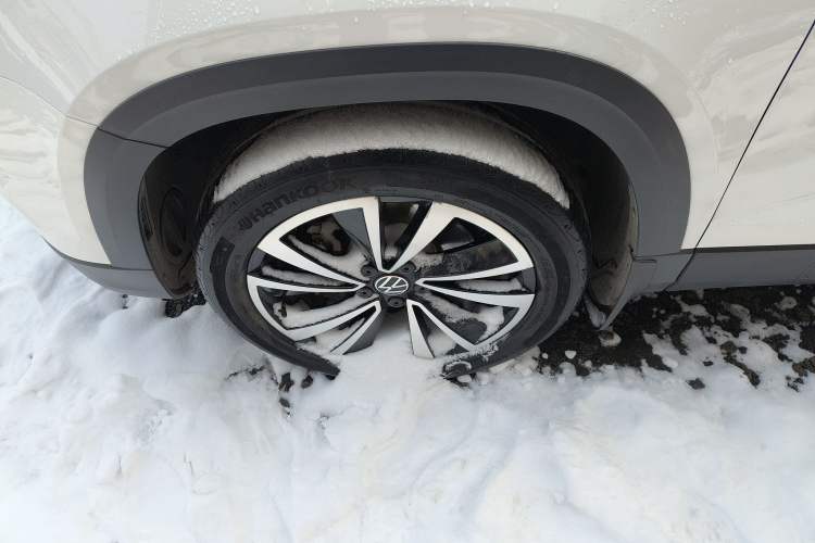 Used Volkswagen Tharu 2021 280TSI Two-Wheel-Drive Luxury Plus Edition