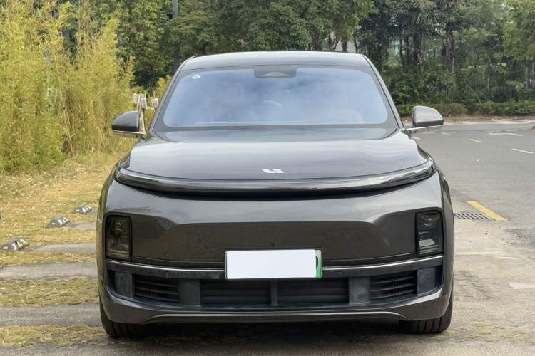 Used Li Auto L8 2024 PRO Model
