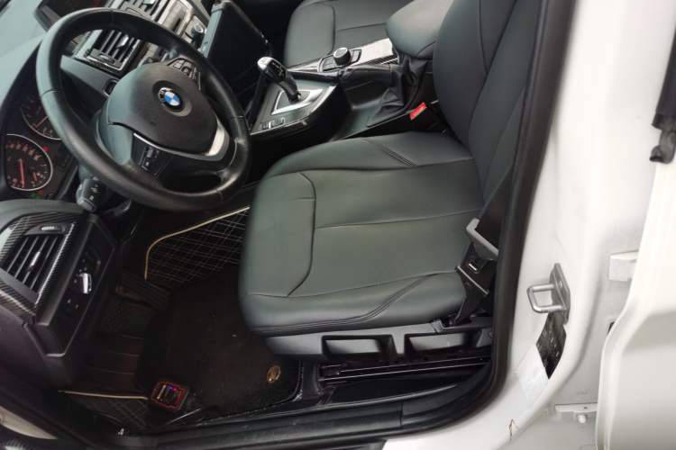 Used BMW 1 Series 2015 118i Leading Model