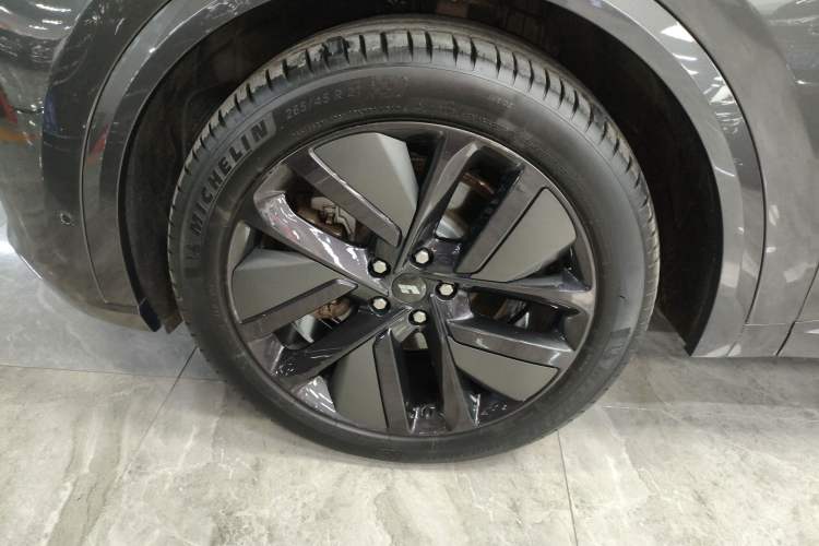 Used Li Auto L9 2022 Max model