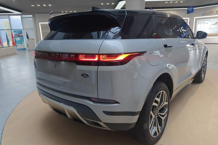 Used Land Rover Range Rover Evoque 2022 Facelifted Aurora L 249 PS R-Dynamic Luxury Edition