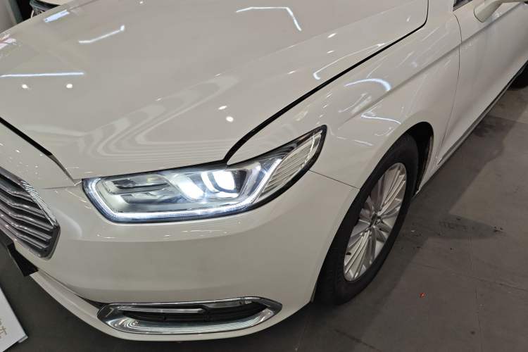 Used Ford Taurus 2017 EcoBoost 245 Fashion Edition
